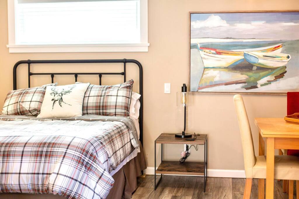 Raincoast Retreat At Shawnigan Lake! Buitenkant foto